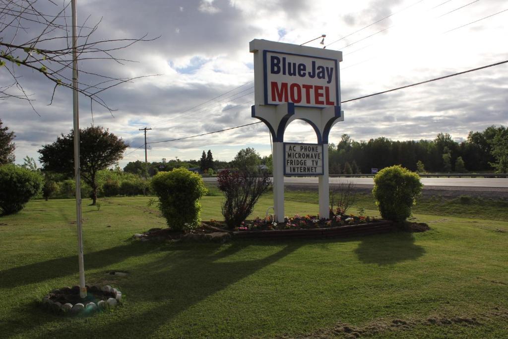 Blue Jay Motel ピーターボロ エクステリア 写真
